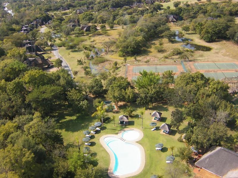 Kruger Park Lodge เฮซีวิว ภายนอก รูปภาพ